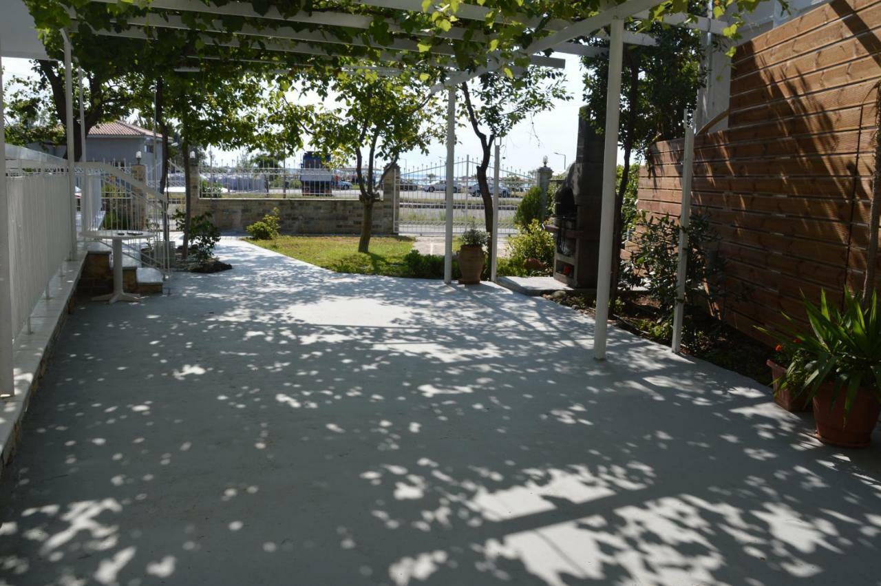 Antony Apartments Nea Plagia Eksteriør billede